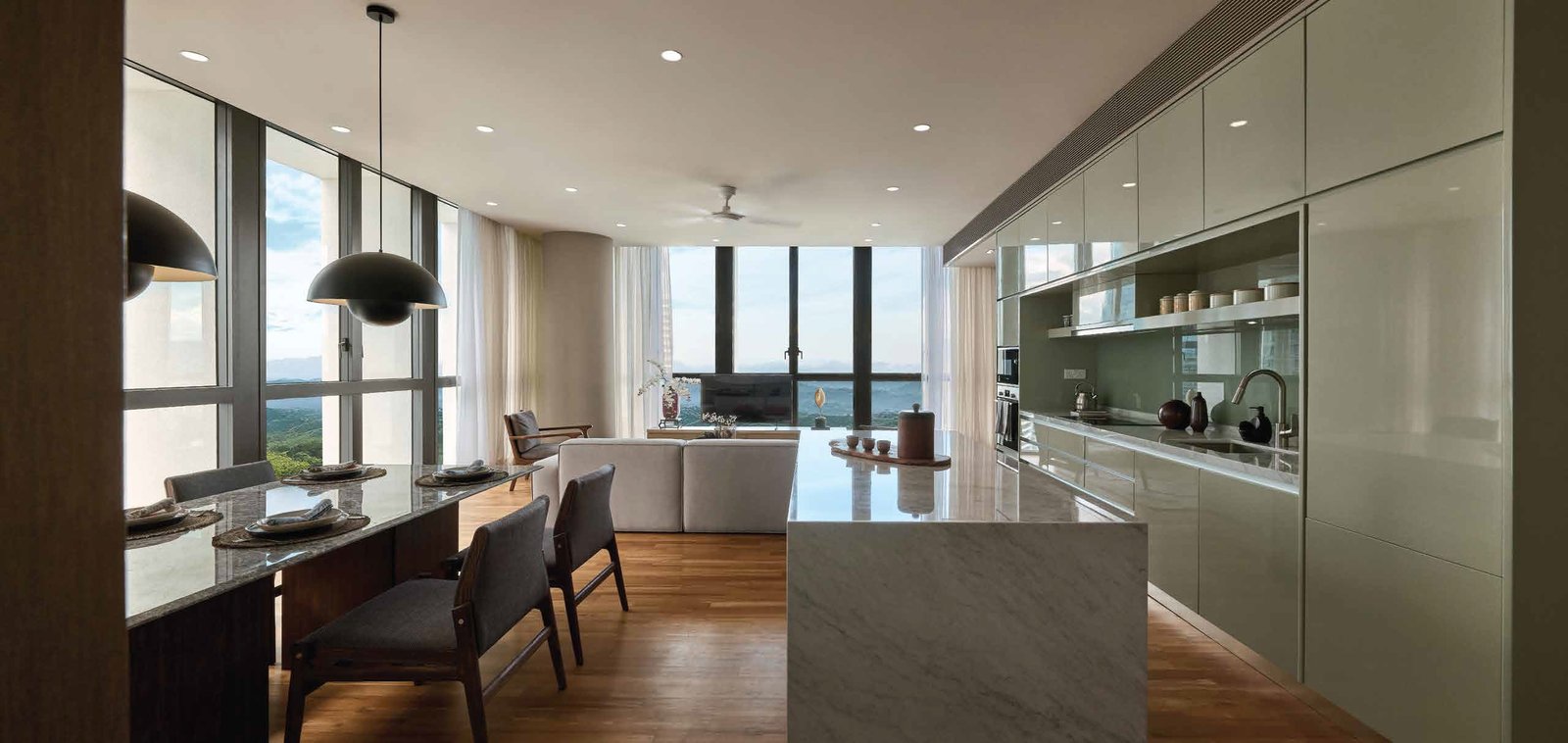 Dining & Kitchen